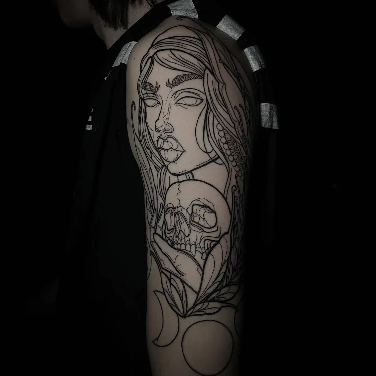 luna_ragequit_tattoo_zürich_005.webp