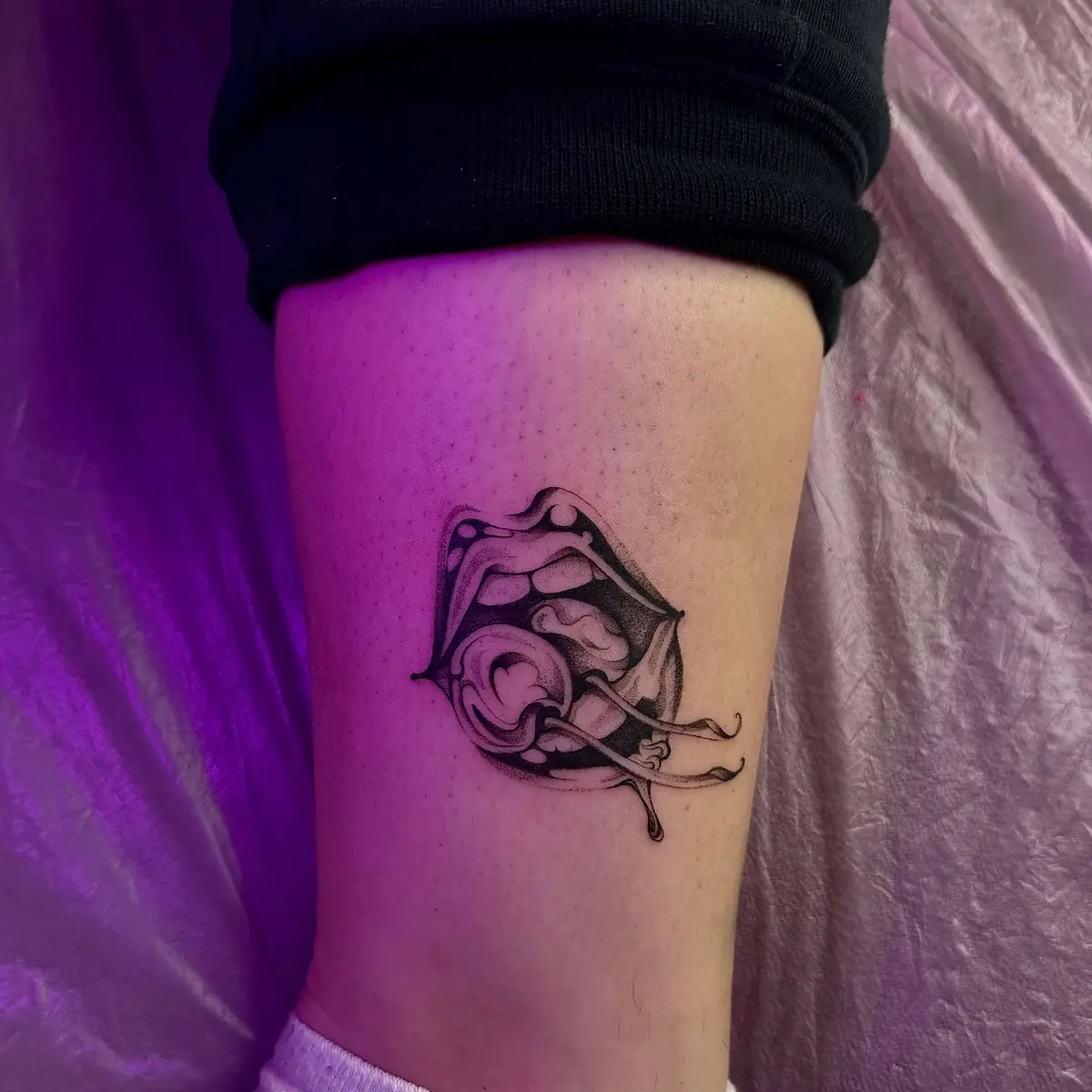 artwork_rory_007.webp - Image of Rory, Artist at Ragequit Tattoo Piercing Zurich