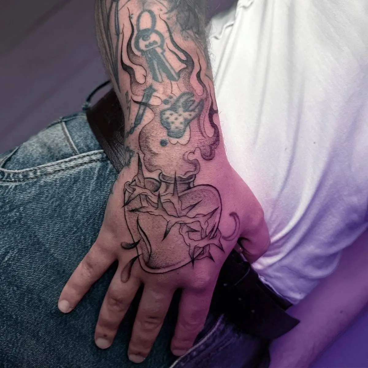 artwork_rory_017.webp - Image of Rory, Artist at Ragequit Tattoo Piercing Zurich